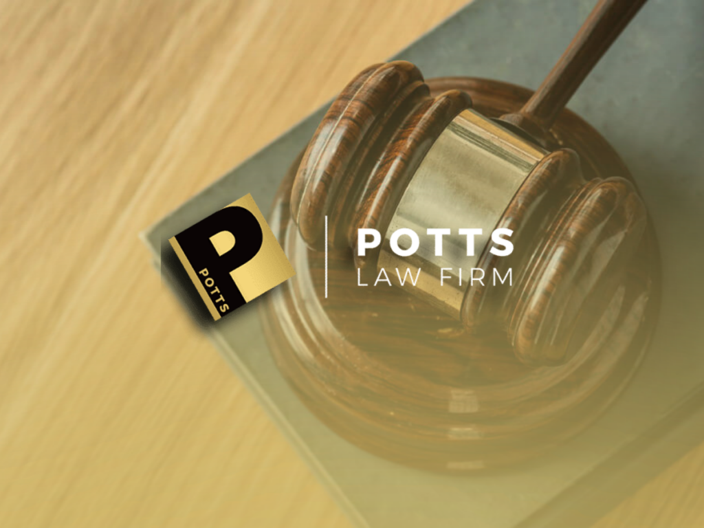 hammer and gavel behind Potts law logo